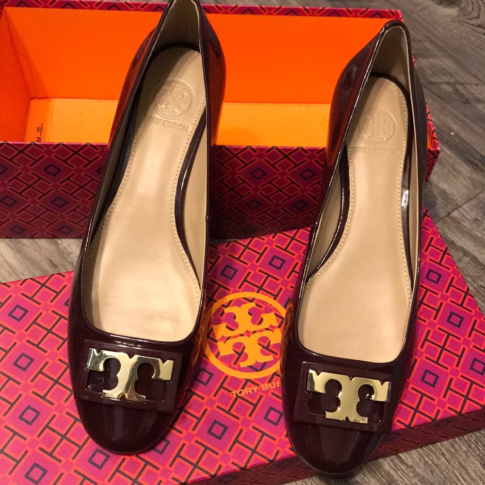 Tory Burch “GiGi Pump”